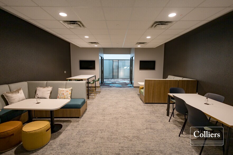 More Photos Of 8570 Rivers Ave, North Charleston Office Residential For Lease