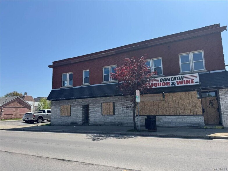 Primary Photo Of 2901 Pine Ave, Niagara Falls Storefront Retail Residential For Sale
