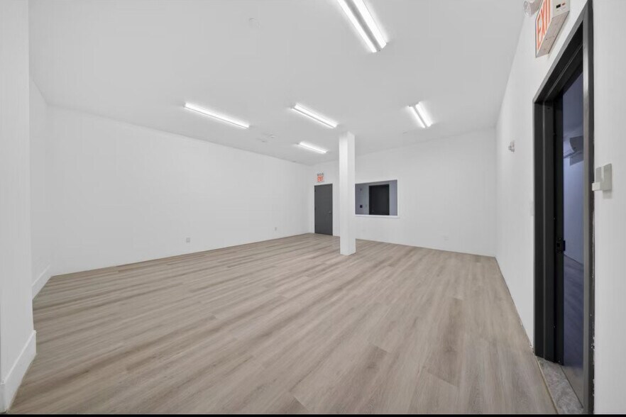 More Photos Of 14218 32nd Ave, Flushing Daycare Center For Sale