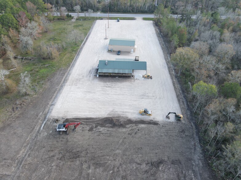 More Photos Of 7419 FM 1942 Rd, Baytown Warehouse For Lease