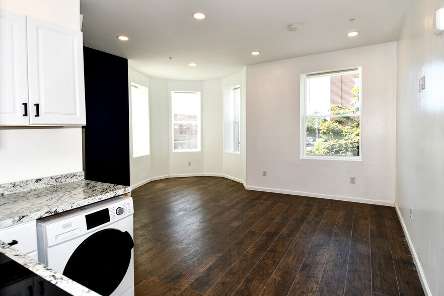 More Photos Of 2601 N Charles St, Baltimore Apartments For Sale