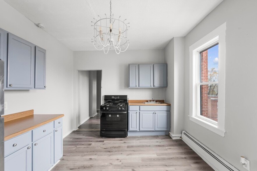 More Photos Of 123-125 North St, New Britain Apartments For Sale