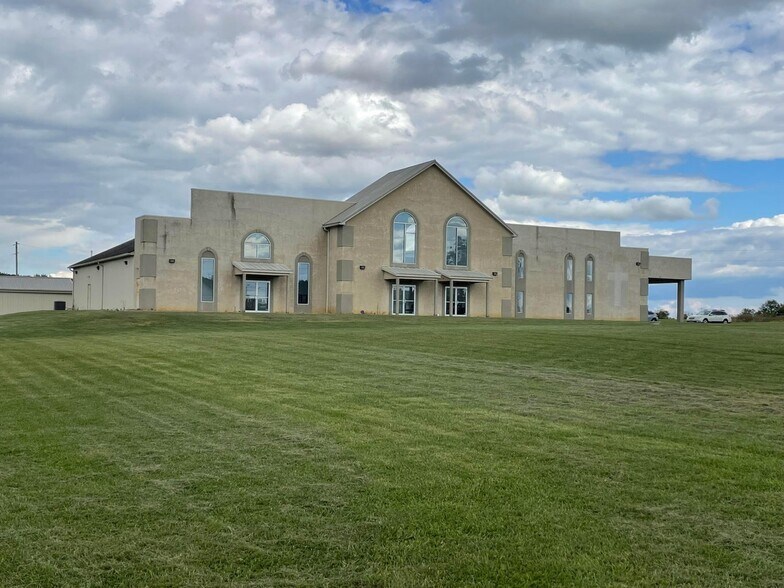 Primary Photo Of 15812 State Route 56 W, Mount Sterling Light Distribution For Sale