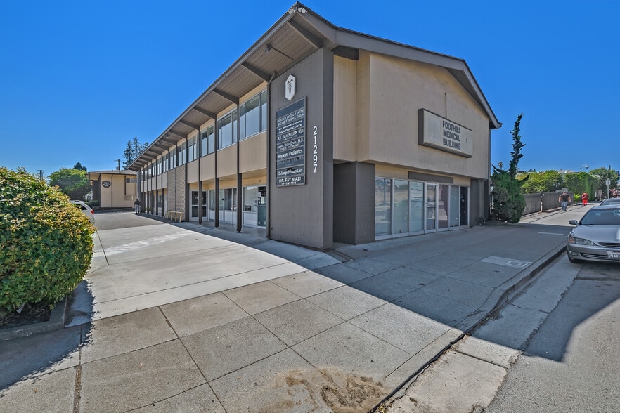 Primary Photo Of 21297 Foothill Blvd, Hayward Medical For Lease