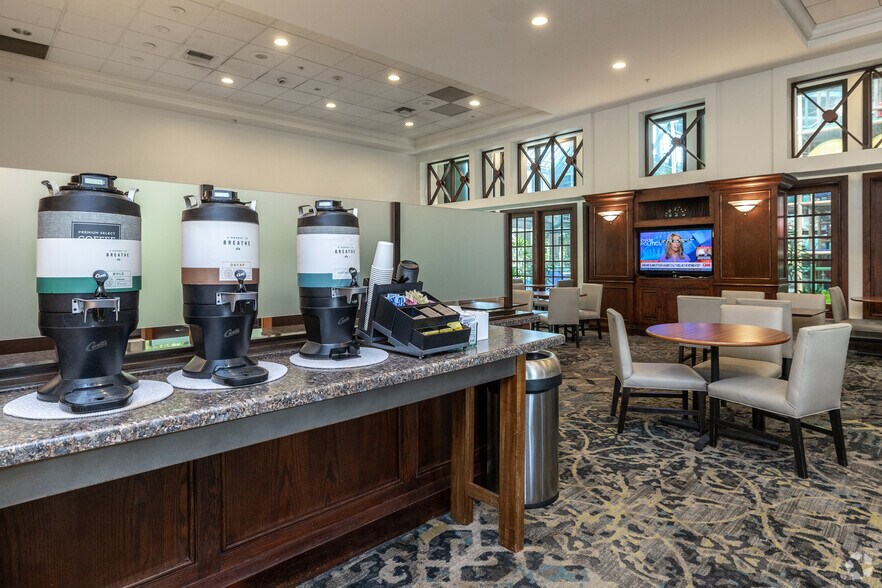 More Photos Of 3400 Edinborough Way, Edina Hotel For Sale