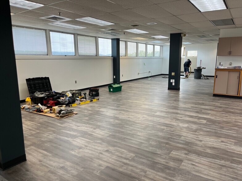 More Photos Of 446-450 Union Blvd, Allentown Medical For Lease