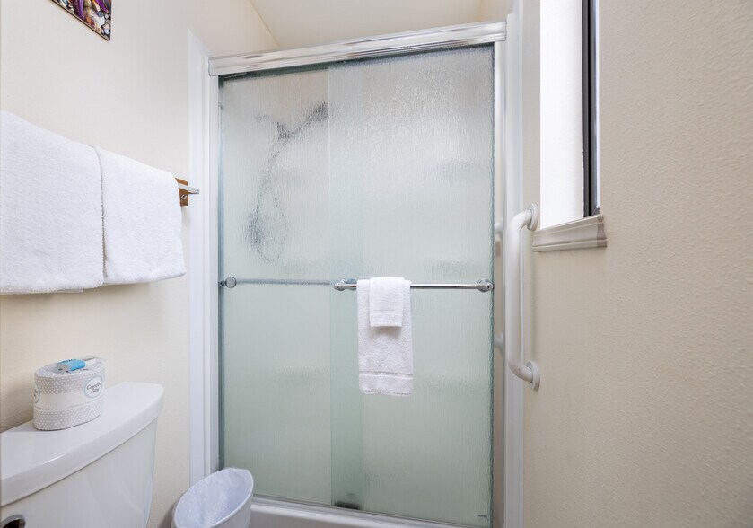 More Photos Of 11 Chabot Rd, Copalis Beach Hotel For Sale