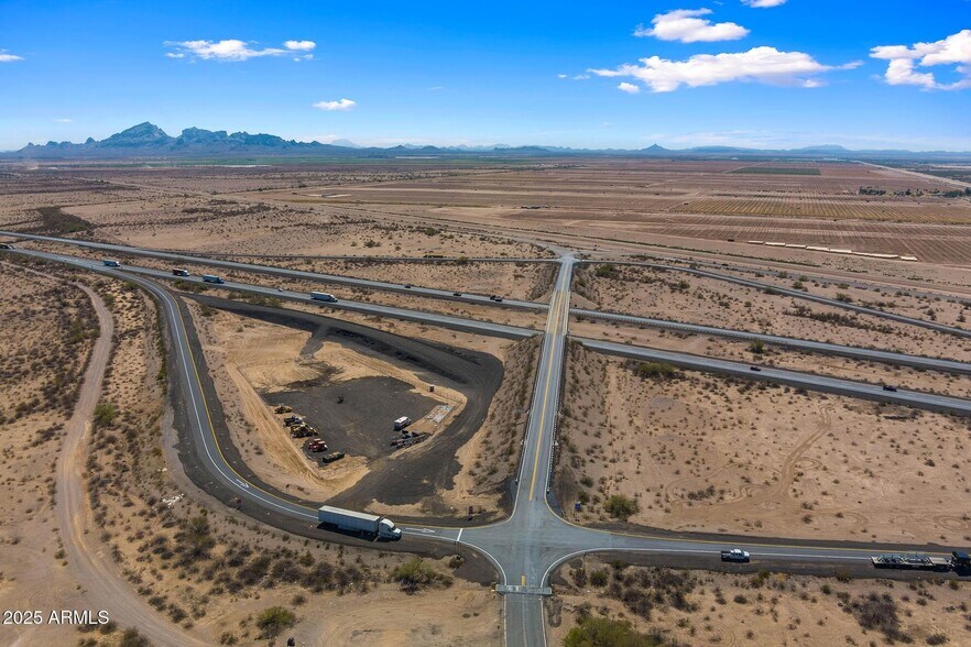 More Photos Of 53700 W Salome Hwy, Tonopah Land For Sale