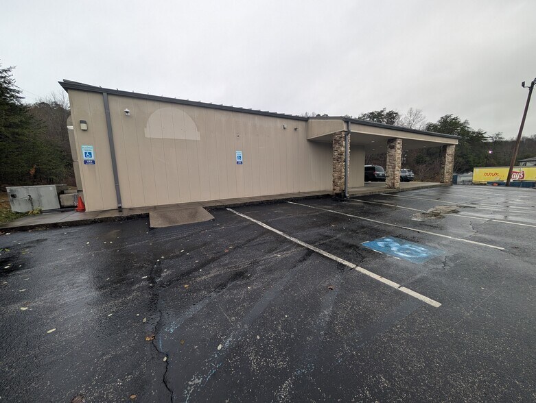 More Photos Of 57 Summit Dr, Corbin Medical For Lease