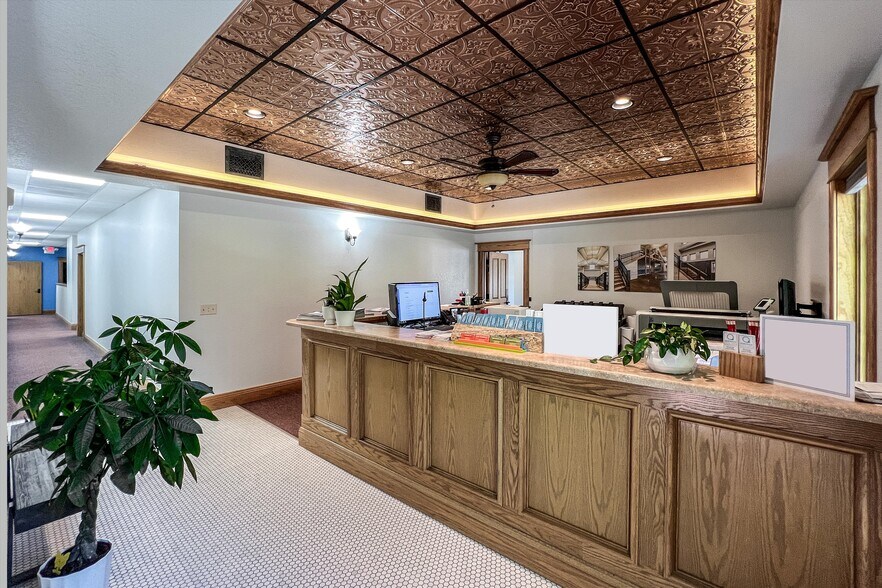 More Photos Of 512 5th St, Berthoud Office For Lease