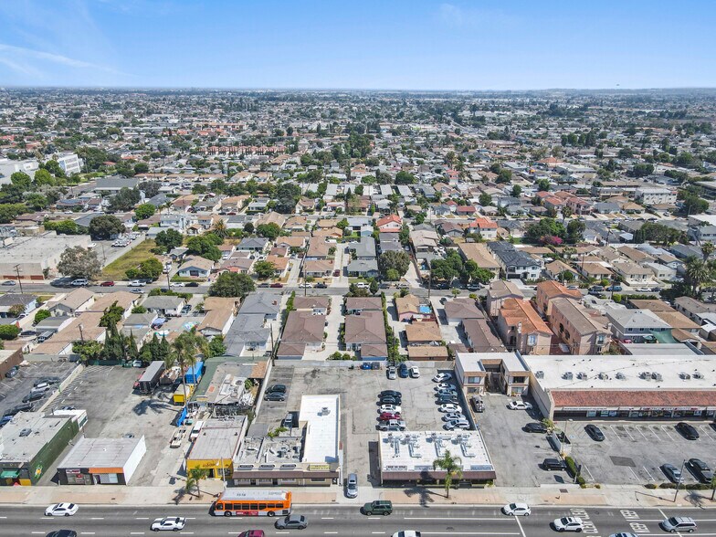 More Photos Of 1807 Pacific Coast Hwy, Lomita Freestanding For Sale