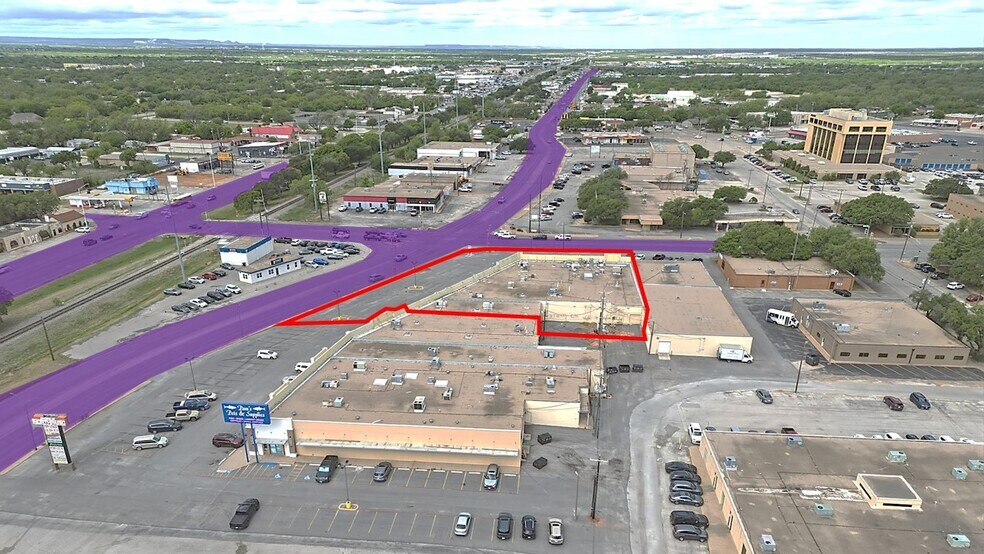 More Photos Of 3398 N 1st St, Abilene General Retail For Sale