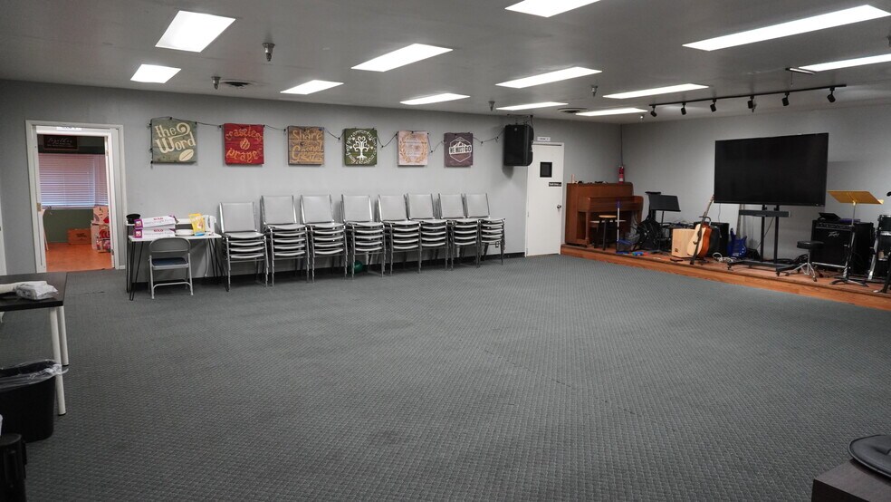 More Photos Of 13522 Goldenwest St, Westminster Religious Facility For Sale