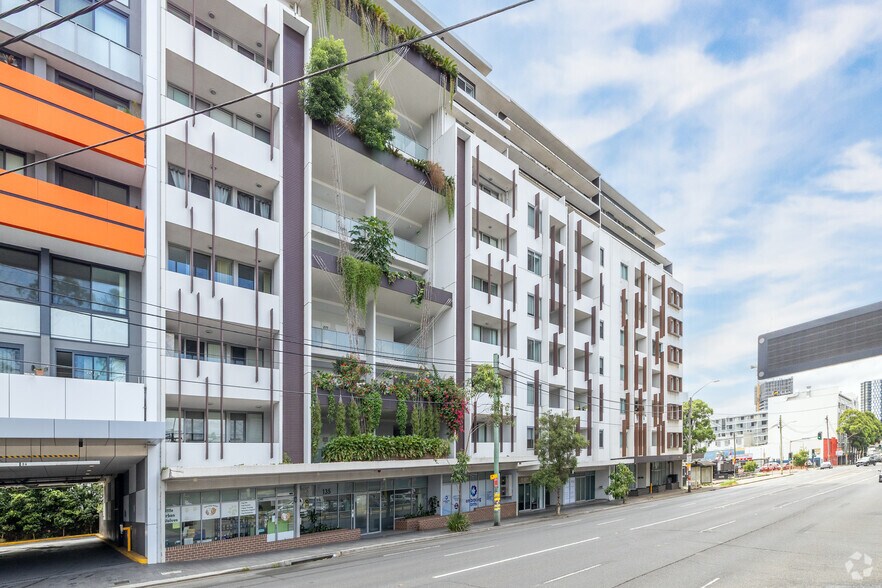 More Photos Of 131A Great Western Hwy, Homebush Apartments For Lease