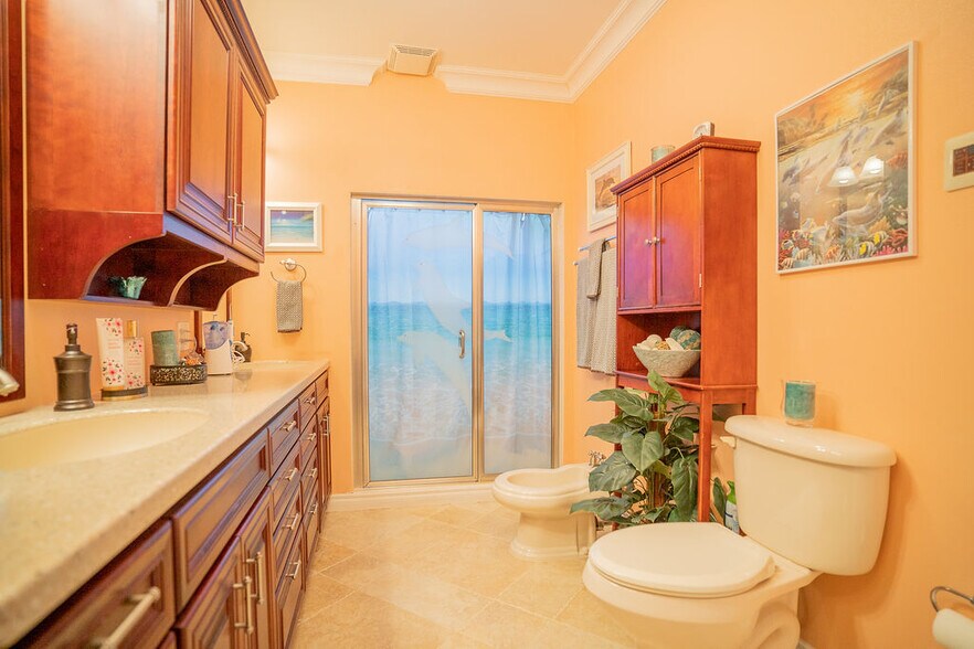 More Photos Of 455 Division St, Fairbanks Specialty For Sale