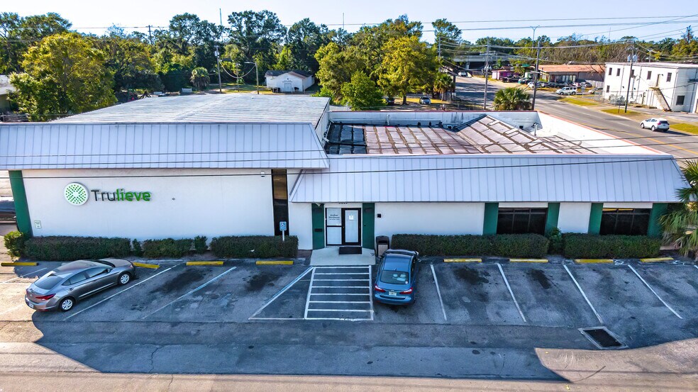 More Photos Of 3119 N Davis St, Pensacola Storefront Retail Office For Sale