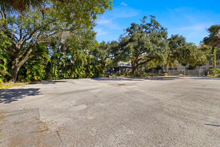 More Photos Of , Tampa General Retail For Sale
