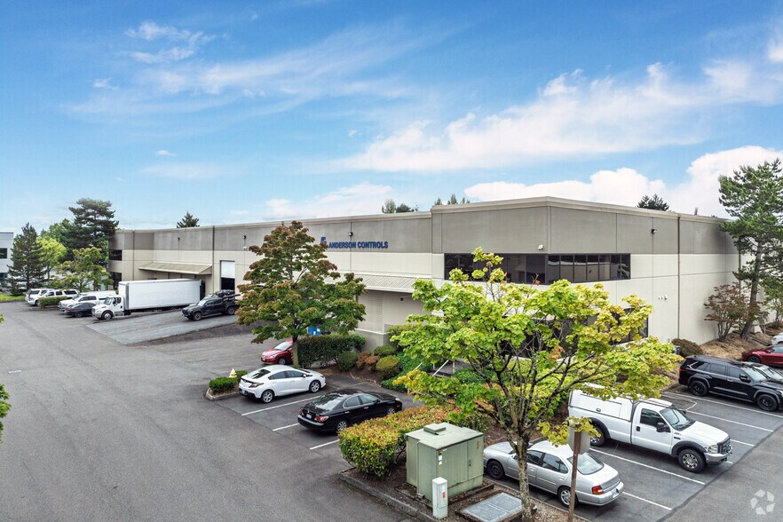 Primary Photo Of 8643-8649 S 212th St, Kent Warehouse For Lease