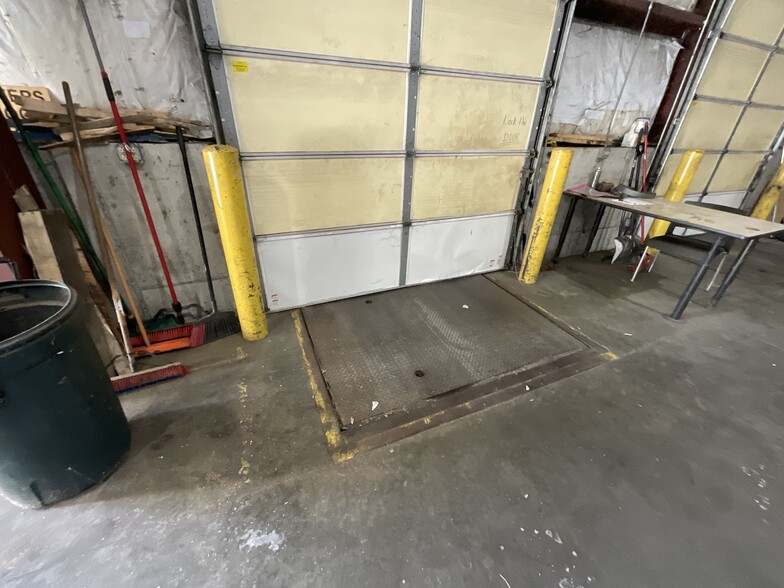 More Photos Of 7377 Expressway Ct SW, Grand Rapids Warehouse For Lease