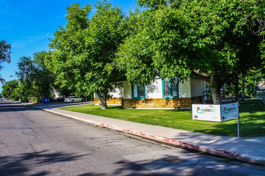 More Photos Of 125 S 10th, Mountain Home Medical For Sale