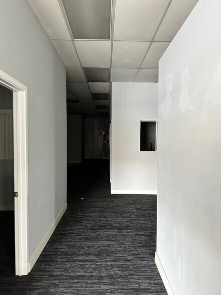 More Photos Of 10931-10991 Rosecrans Ave, Norwalk Unknown For Lease
