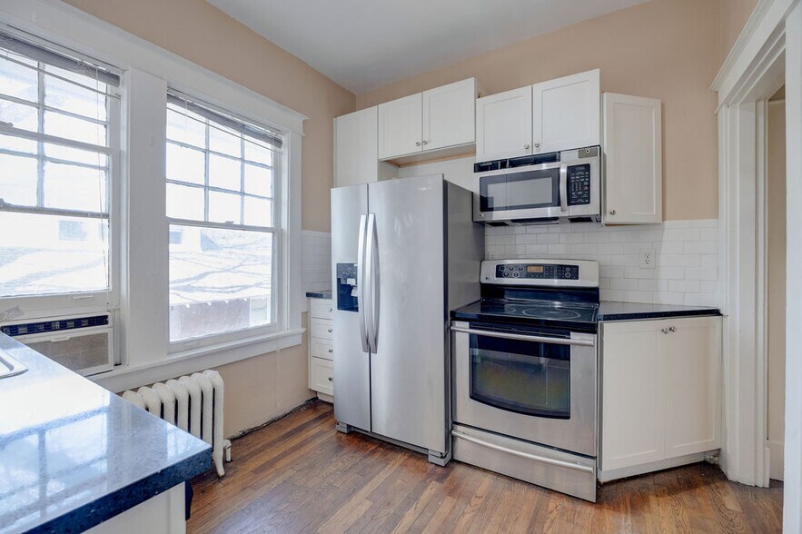 More Photos Of 195 Angelus St, Memphis Multifamily For Sale