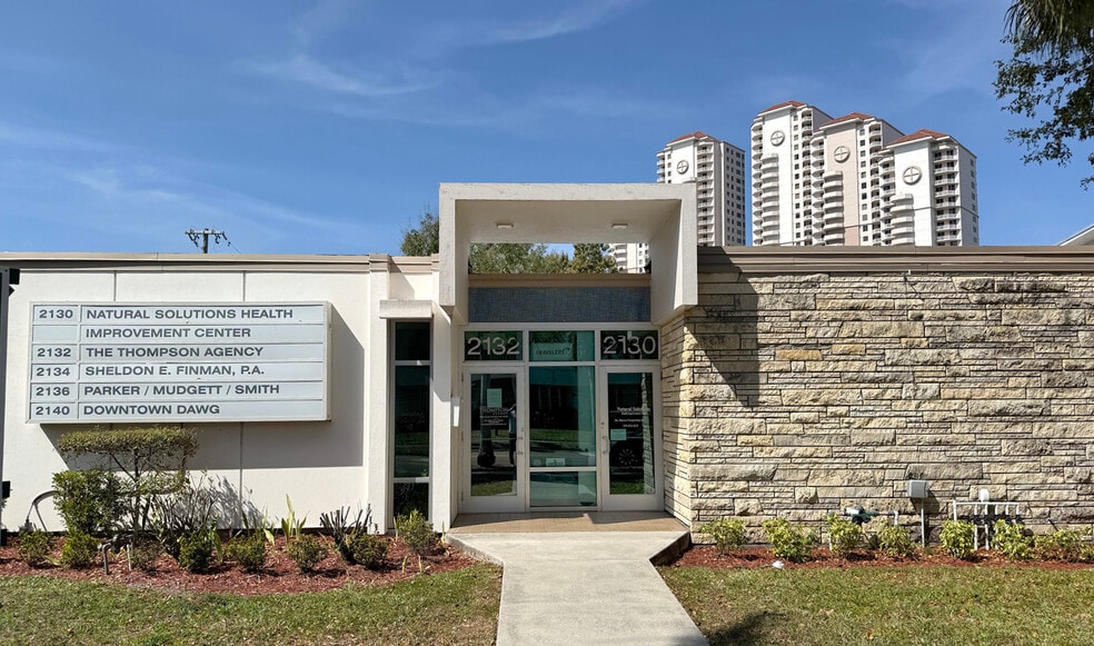 More Photos Of 2130-2140 Mcgregor Blvd, Fort Myers Office For Lease