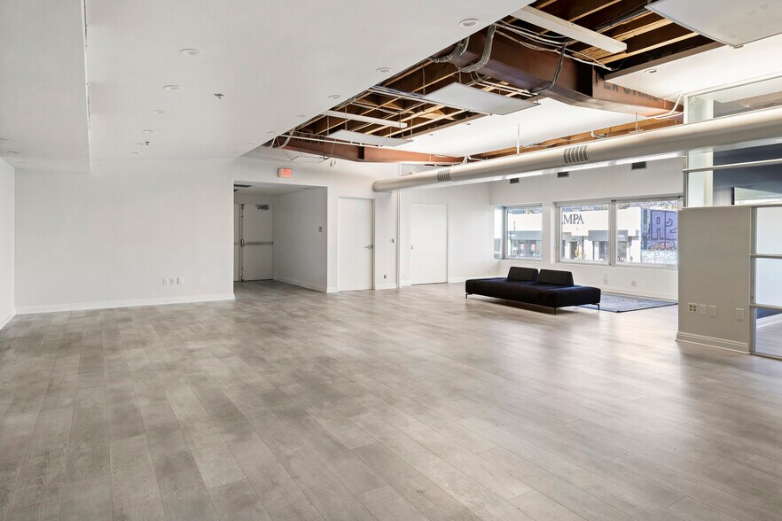 More Photos Of 7966 Beverly Blvd, Los Angeles Loft Creative Space For Lease