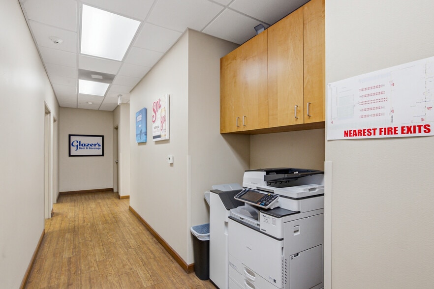 More Photos Of 8316 Lone Tree Rd, Victoria Industrial For Sale