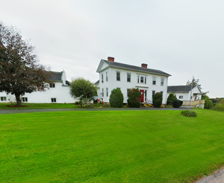 Primary Photo Of 7774 Warner Rd, Madison Assisted Living For Lease