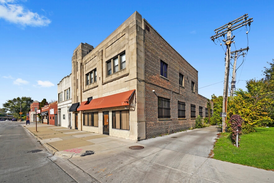 More Photos Of 1310-1314 E 75th St, Chicago Lodge Meeting Hall For Sale