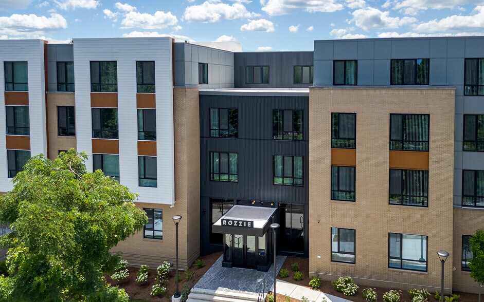 More Photos Of 289 Walk Hill St, Roslindale Apartments For Sale