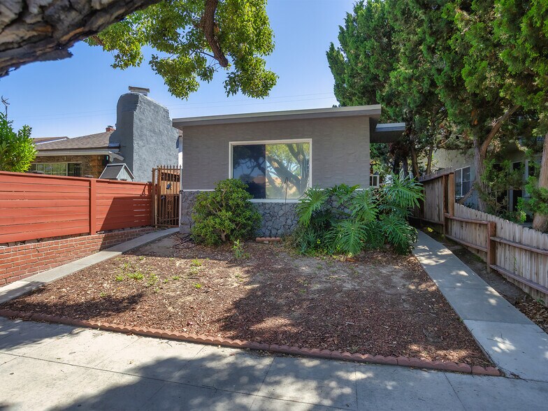 Primary Photo Of 1218 N Hollywood Way, Burbank Multifamily For Sale