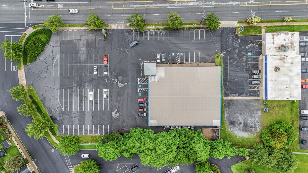 More Photos Of 1781 Stefko Blvd, Bethlehem Drugstore For Lease