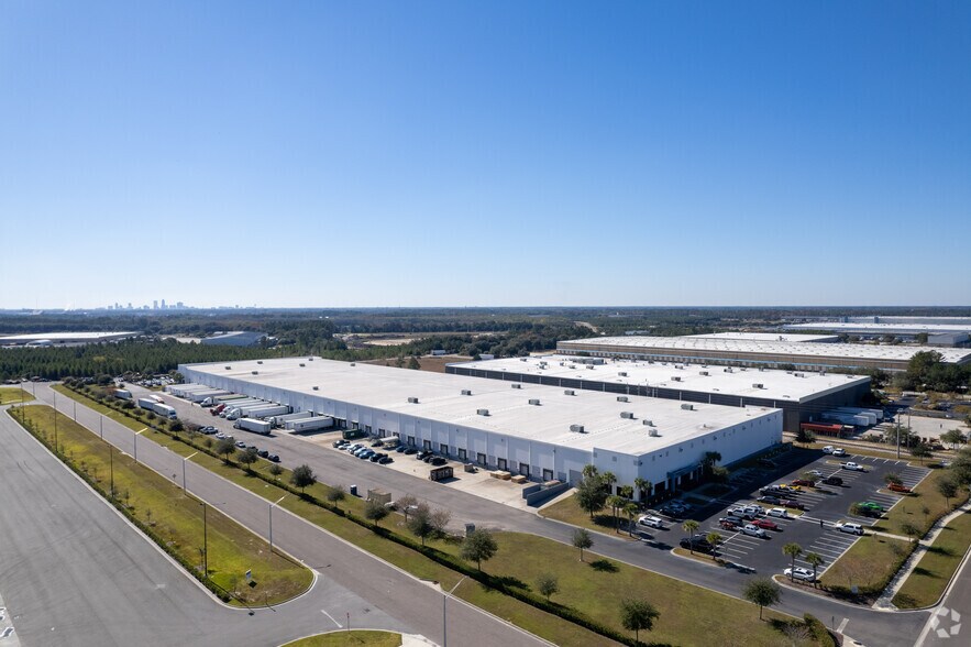 More Photos Of 780 Whittaker Rd, Jacksonville Distribution For Lease
