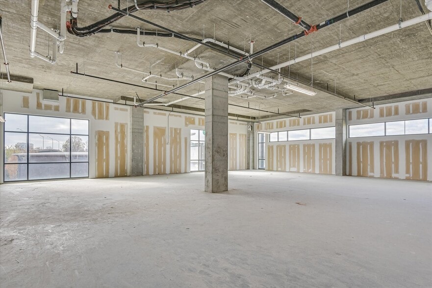 More Photos Of 111 Railroad Ave, North Augusta Apartments For Sale