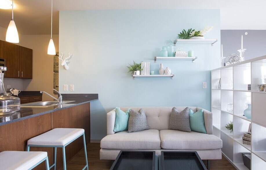 More Photos Of 1369 Spruce Pl, Minneapolis Apartments For Lease