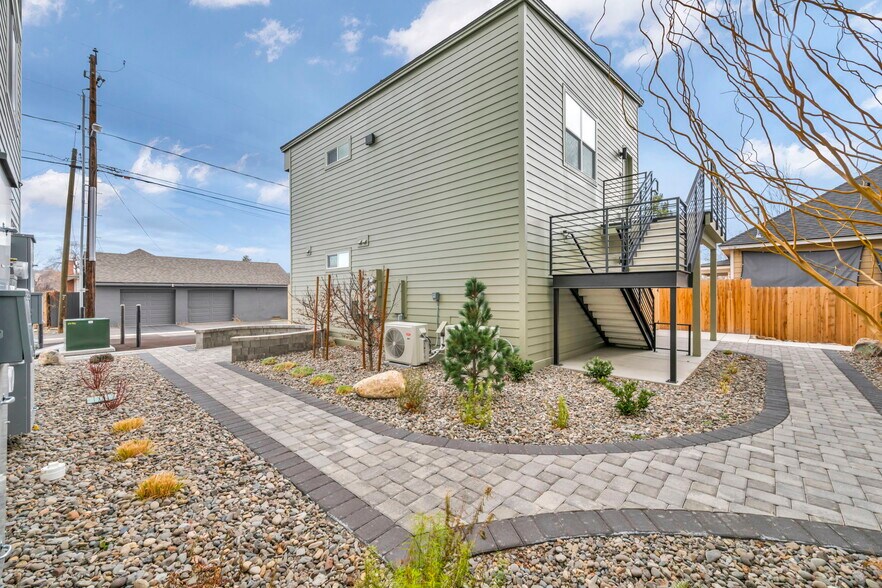 More Photos Of 542 7th St, Sparks Apartments For Sale