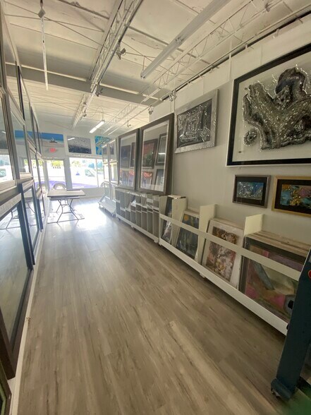 More Photos Of 4700-4708 W Flagler St, Miami General Retail For Sale