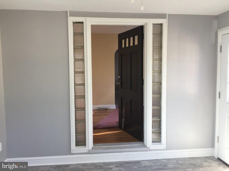 More Photos Of 841 Edge Hill Rd, Glenside Apartments For Sale