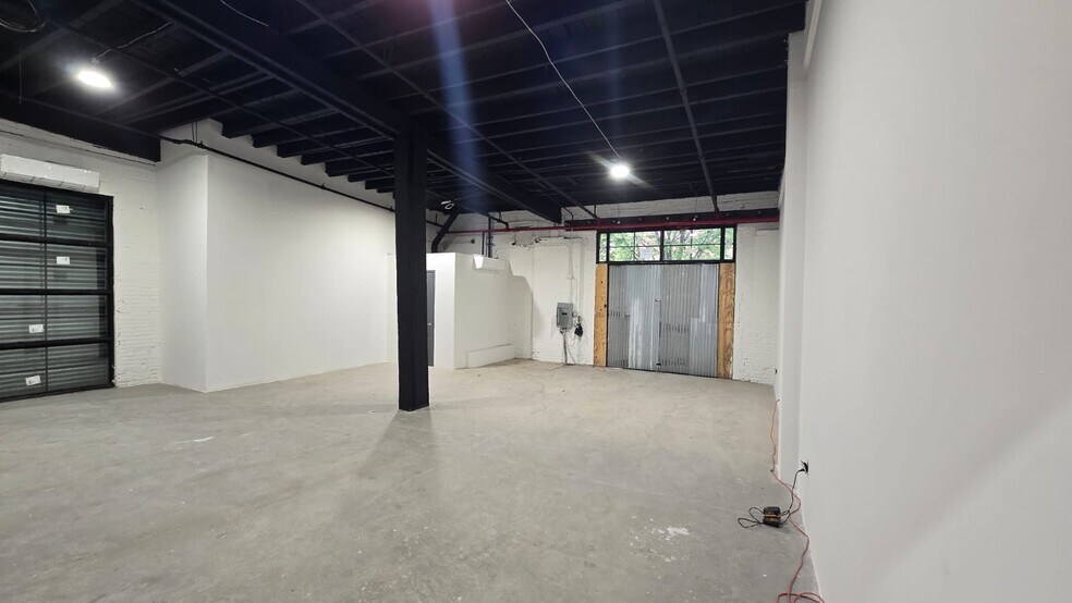 More Photos Of 162-166 Van Dyke St, Brooklyn Warehouse For Lease