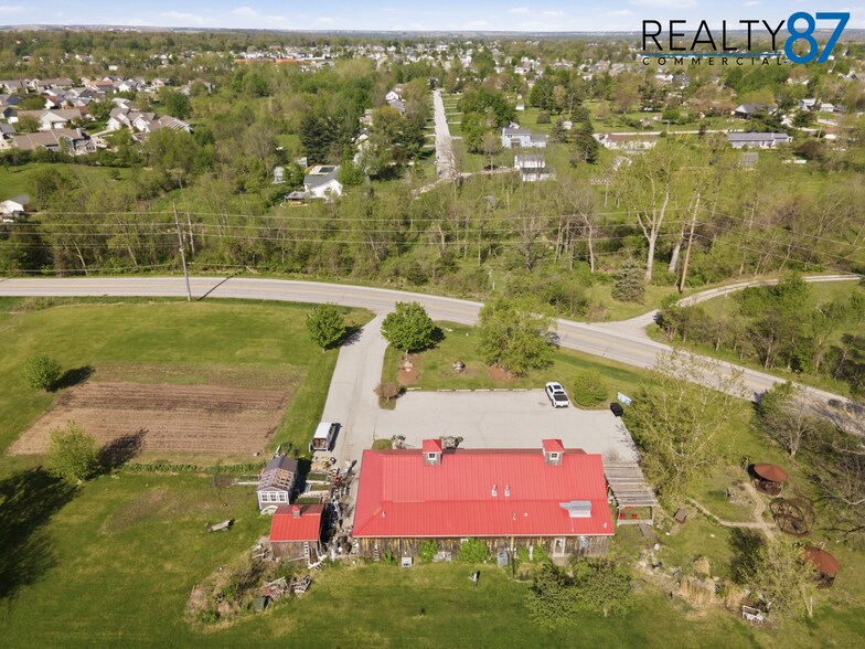 More Photos Of 495 Miller Rd, Hiawatha Specialty For Sale