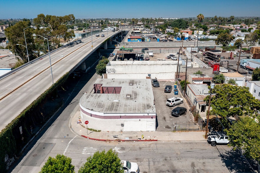 More Photos Of 325-329 E Rosecrans Ave, Compton Loft Creative Space For Sale