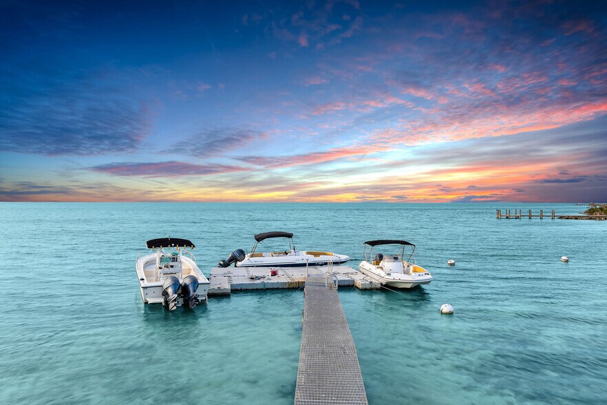 More Photos Of 68200 Overseas Hwy, Layton Freestanding For Sale