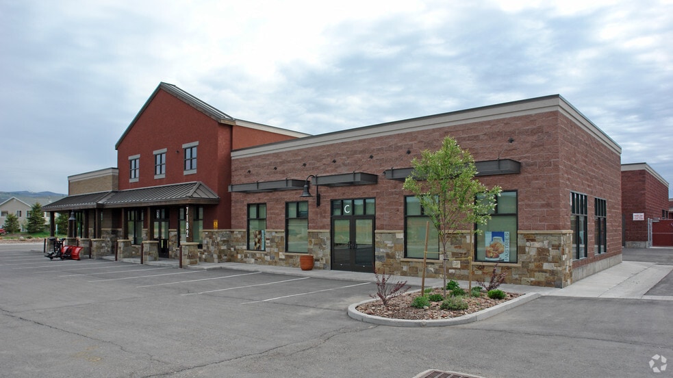 More Photos Of 7182 Silver Creek Rd, Park City General Retail For Lease