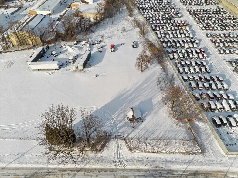 More Photos Of 301 W Calvert St, South Bend Land For Sale