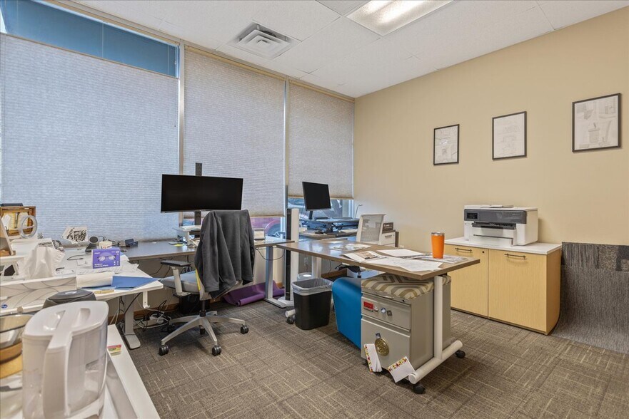 More Photos Of 1803-1807 Capitol Ave, Cheyenne Office For Sale