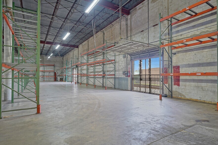 More Photos Of 7200 NW 1st Ave, Miami Distribution For Lease