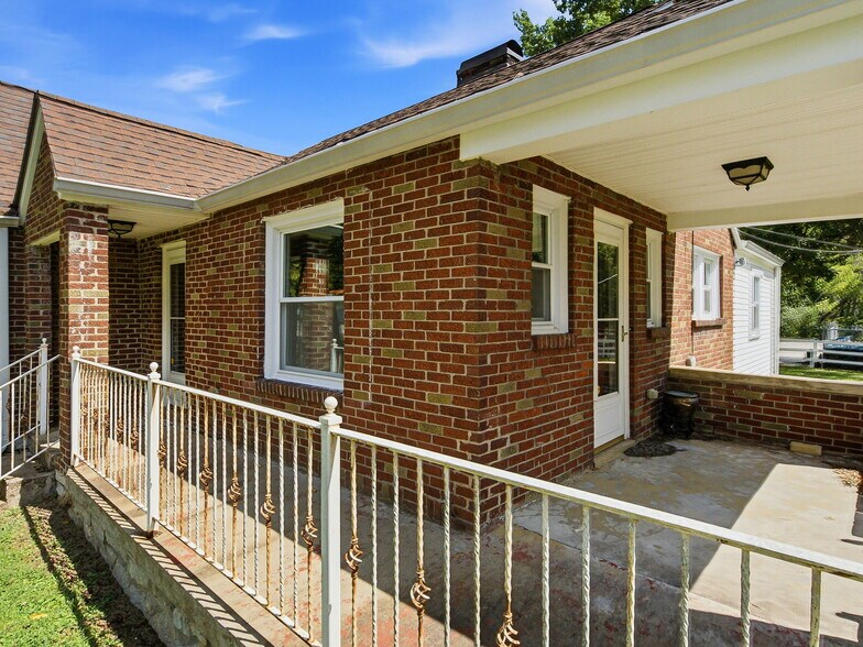 More Photos Of 1063 Louisville Hwy, Goodlettsville Flex For Sale