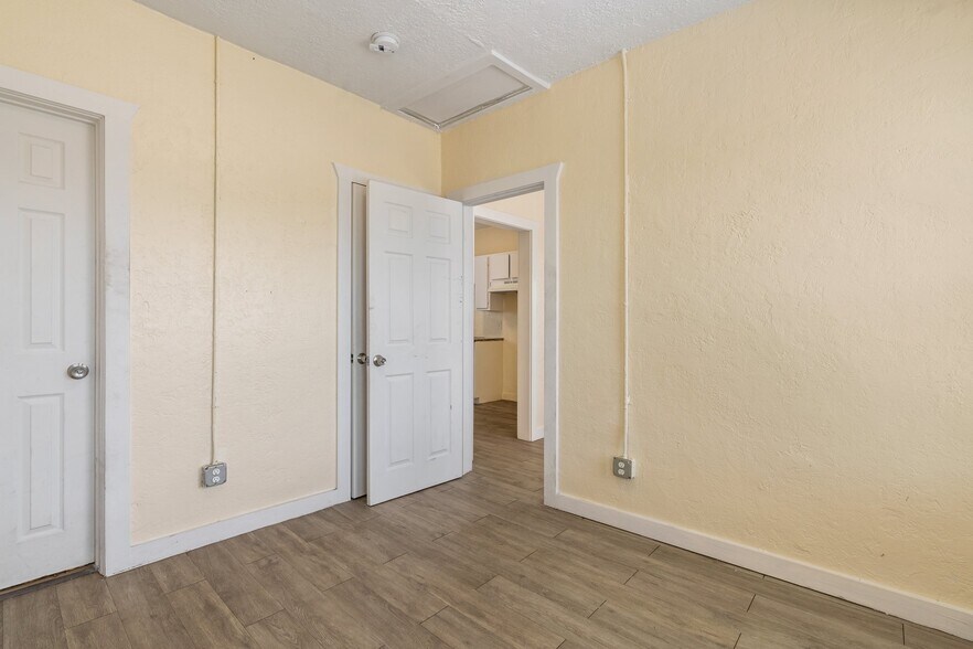More Photos Of 8221 Brumblay St, Houston Multifamily For Sale